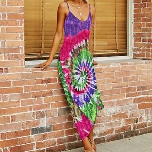 NWT 🌈Purple & Pink Tie-Dye Maxi Dress